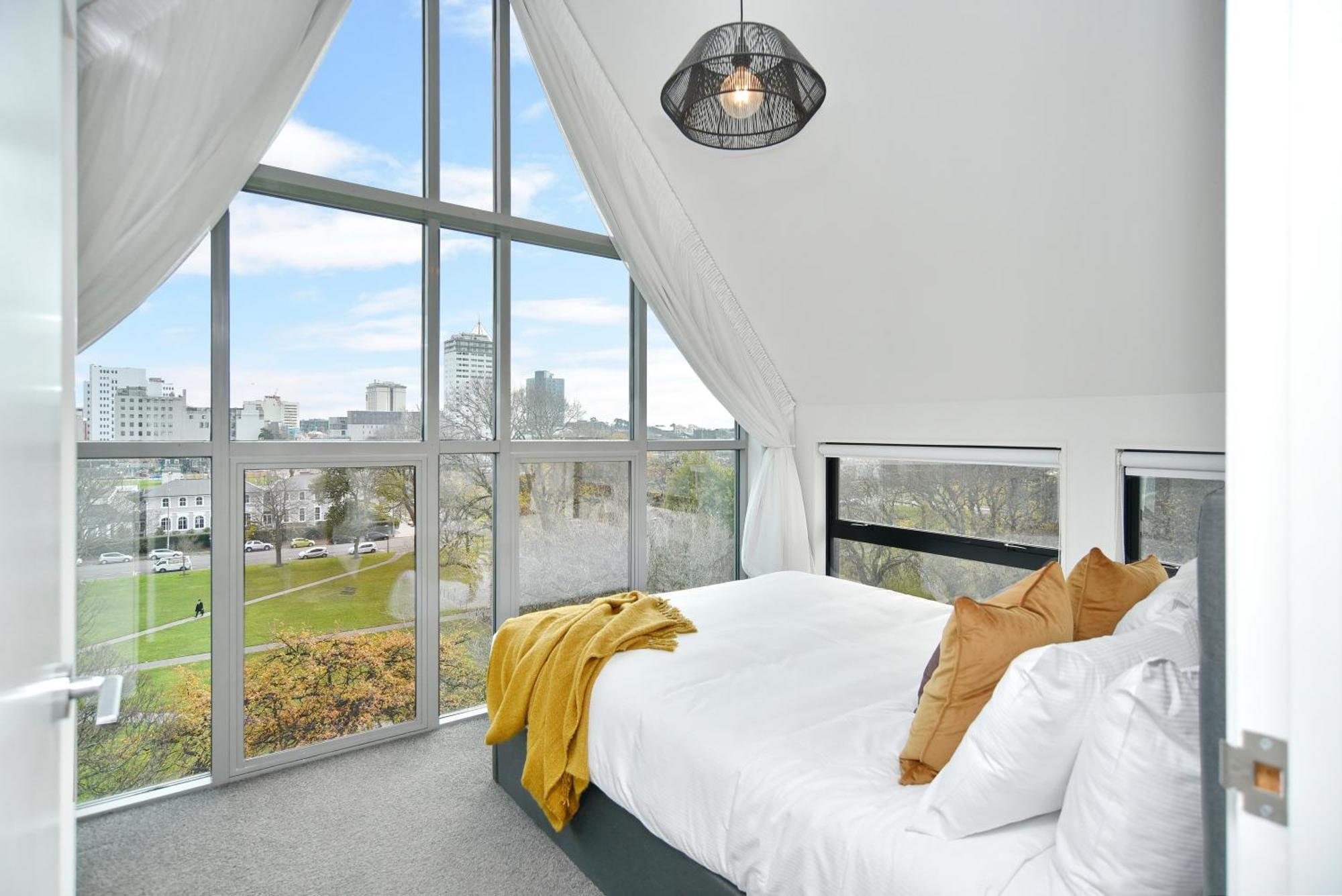 Latimer Loft - Christchurch Holiday Homes Kültér fotó